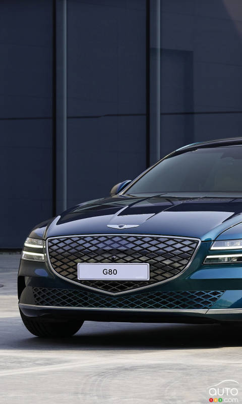 Shanghai 2021: Genesis Electrifies its G80 sedan